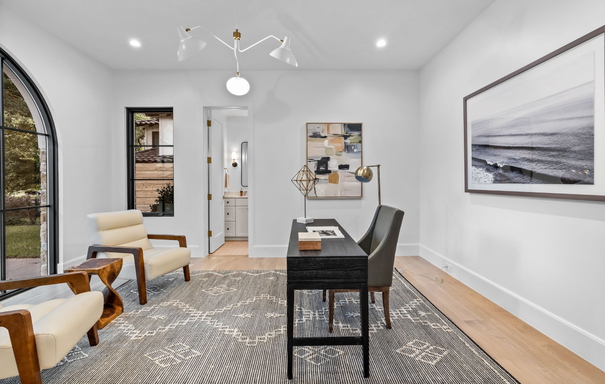 Forest Hills thumbnail 9